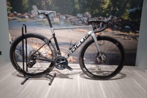 FOCUS IZALCO MAX 9.7 ULTEGRA DI2 - 54