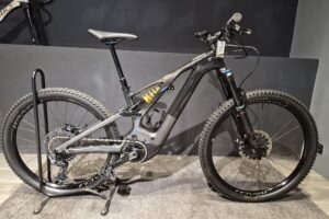 SPECIALIZED TURBO LEVO S2