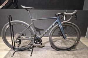 SCOTT ADDICT PRO - S