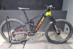 TREK RAIL M